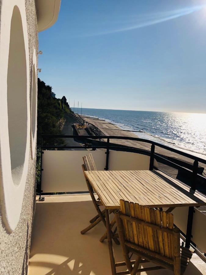 Le Paquebot Hotel Villerville Luaran gambar