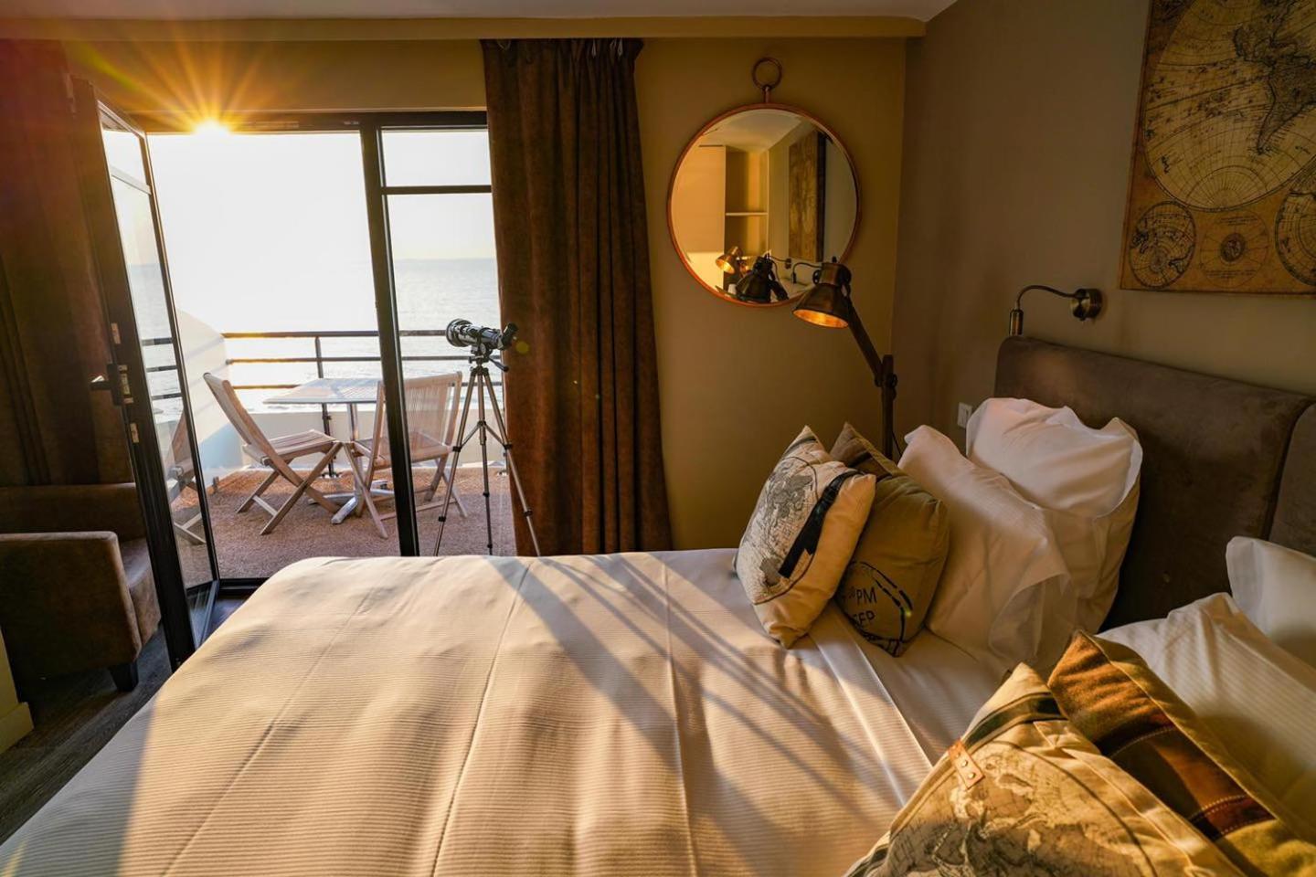 Le Paquebot Hotel Villerville Luaran gambar